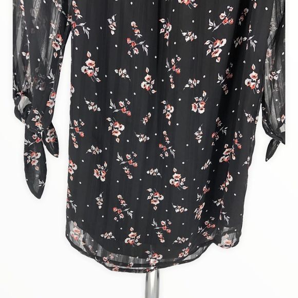 Wayf Black Floral Off Shoulder Long Sleeve Tie Cuff Dress size Large - Picture 4 of 12
